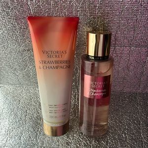 Victoria Secrets Strawberry & Champagne Set